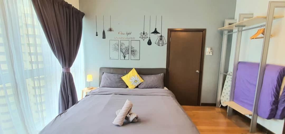 Regalia Suites Klcc View Rooftop Infinity Pool By Angkasa Homes Kuala Lumpur Ngoại thất bức ảnh